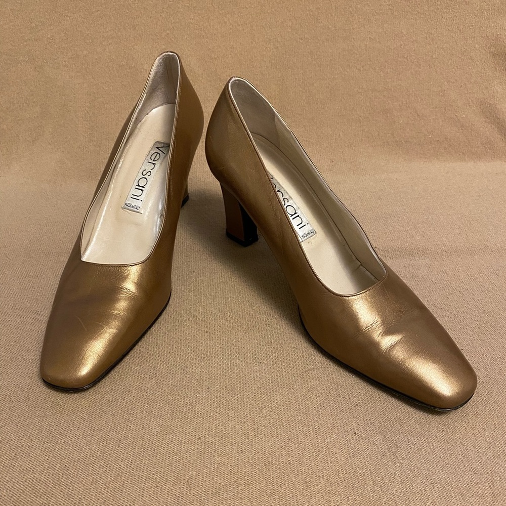 VERSANI Bronze 3” Heels Pumps Shoes MADE ITALY 8.1/2 B Classic Timeless PreOwned